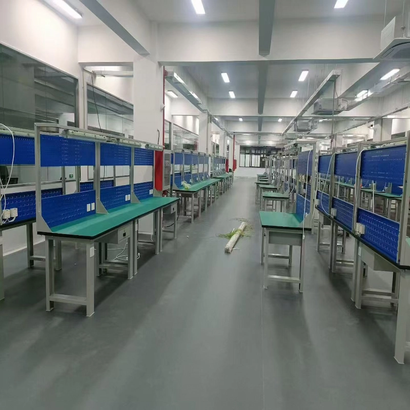 工作台安装现场
